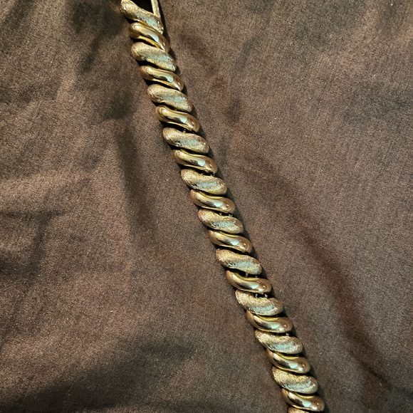 Gold bracelet - Picture 1 of 3